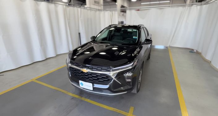 Thumbnail: 2025 Chevrolet Trax - 1