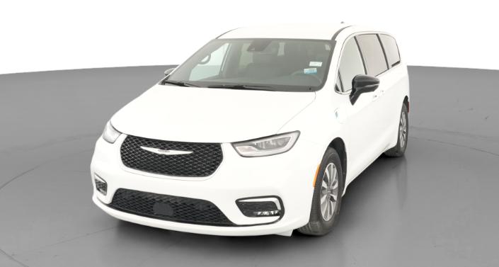 Thumbnail: 2025 Chrysler Pacifica - 1