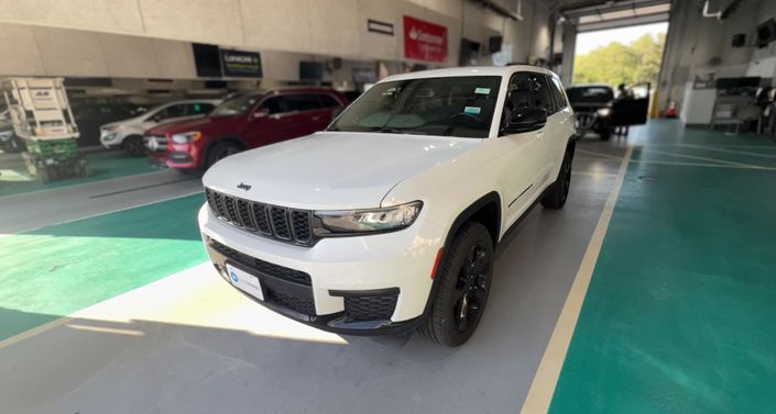 Thumbnail: 2022 Jeep Grand Cherokee L - 1