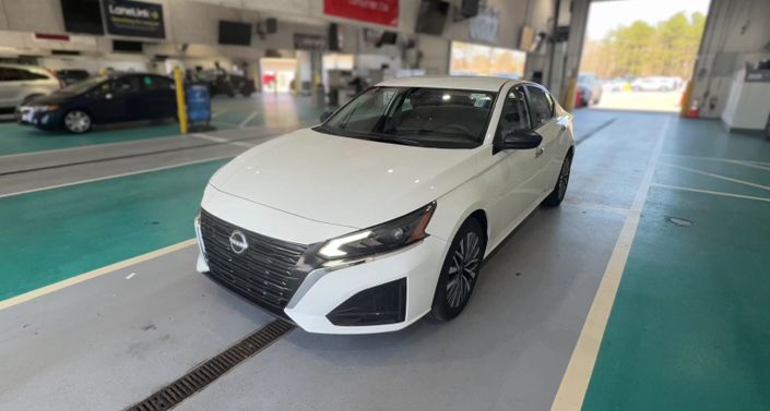 Thumbnail: 2025 Nissan Altima - 1