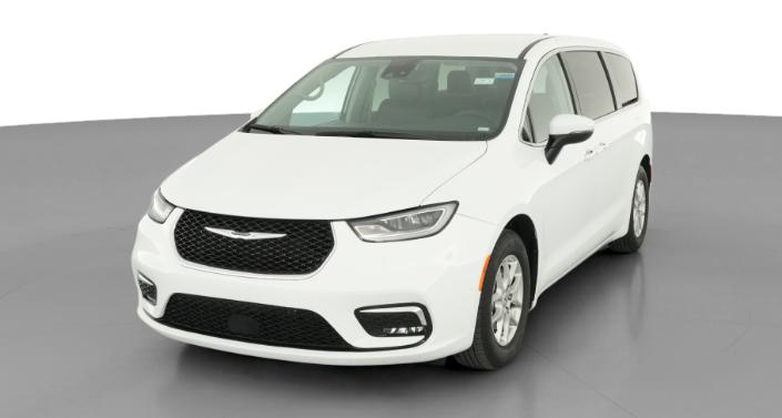 Thumbnail: 2023 Chrysler Pacifica - 1