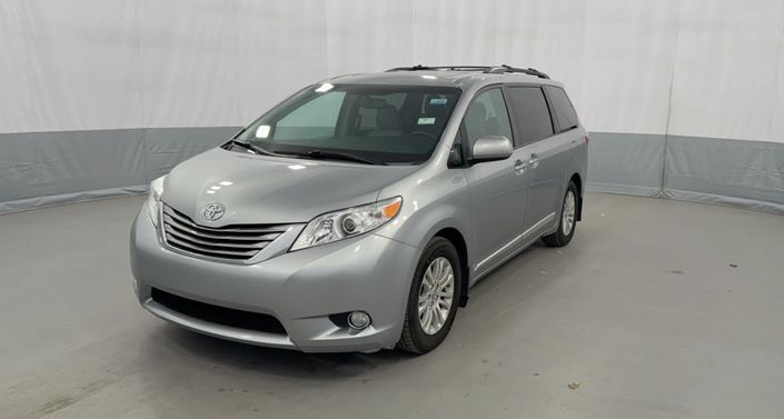Thumbnail: 2017 Toyota Sienna - 1
