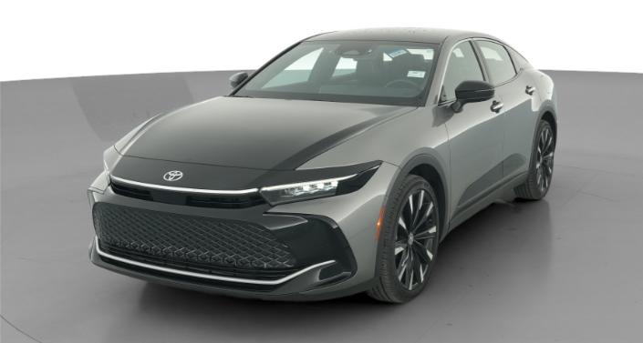 Thumbnail: 2023 Toyota Crown - 1