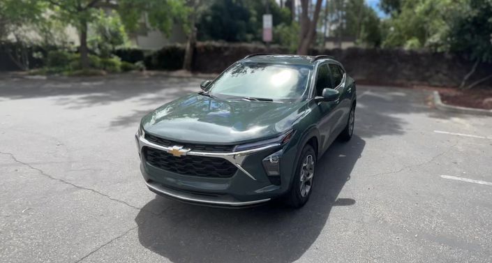 Thumbnail: 2025 Chevrolet Trax - 1