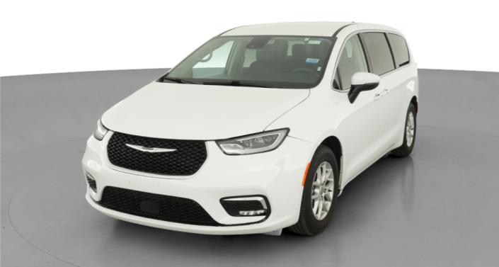 Thumbnail: 2023 Chrysler Pacifica - 1