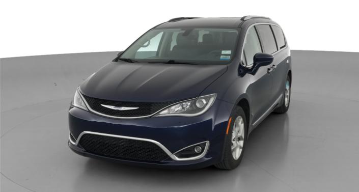 Thumbnail: 2018 Chrysler Pacifica - 1