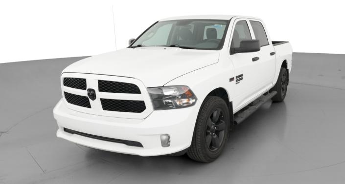 Thumbnail: 2019 RAM 1500 Classic - 1