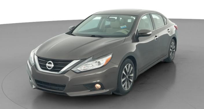 Thumbnail: 2016 Nissan Altima - 1