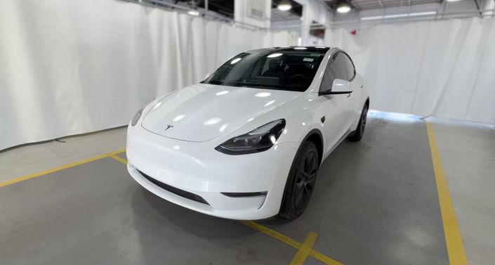 Thumbnail: 2024 Tesla Model Y - 1