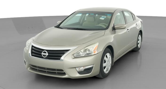 Thumbnail: 2015 Nissan Altima - 1