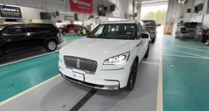 Thumbnail: 2021 Lincoln Aviator - 1
