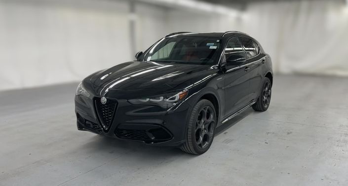 Thumbnail: 2024 Alfa Romeo Stelvio - 1