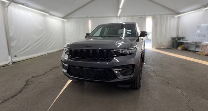 Thumbnail: 2023 Jeep Grand Cherokee - 1