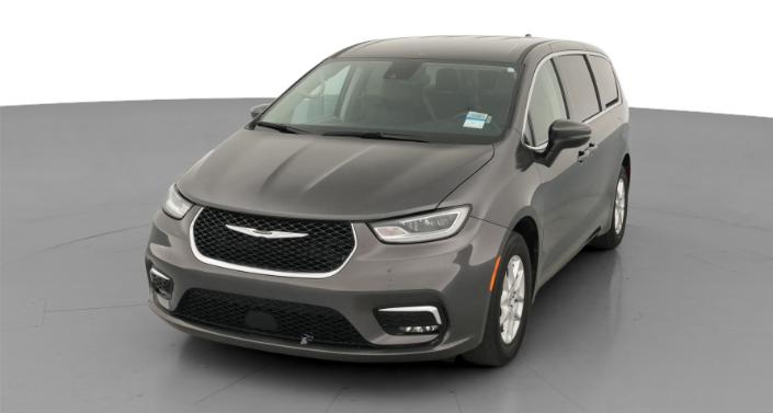 Thumbnail: 2023 Chrysler Pacifica - 1