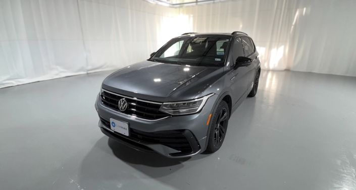 Thumbnail: 2023 Volkswagen Tiguan - 1
