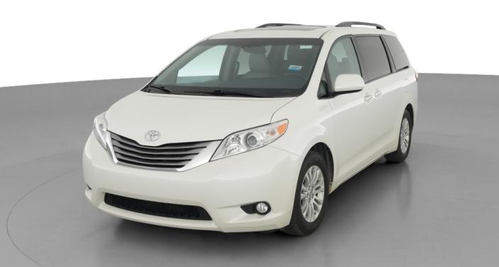 Thumbnail: 2016 Toyota Sienna - 1