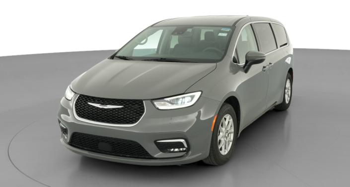 Thumbnail: 2023 Chrysler Pacifica - 1