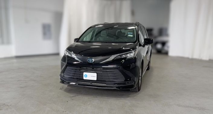 Thumbnail: 2022 Toyota Sienna - 1