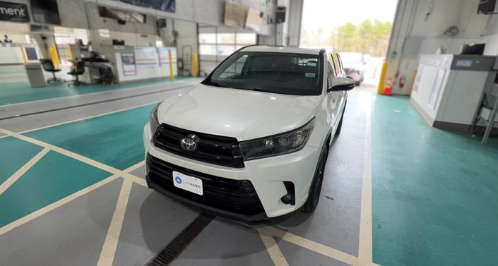 Thumbnail: 2019 Toyota Highlander - 1