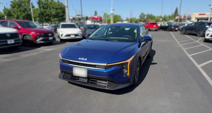 Thumbnail: 2025 Kia K4 - 1