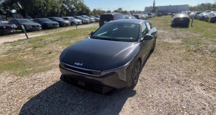 Thumbnail: 2025 Kia K4 - 1