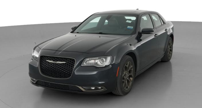 Thumbnail: 2018 Chrysler 300 - 1