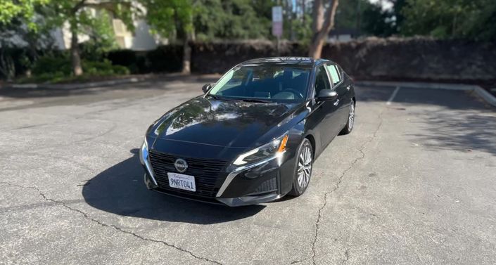 Thumbnail: 2025 Nissan Altima - 1