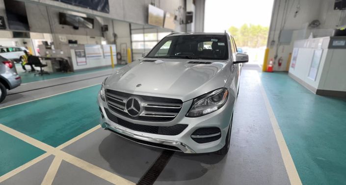 Thumbnail: 2019 Mercedes-Benz GLE - 1