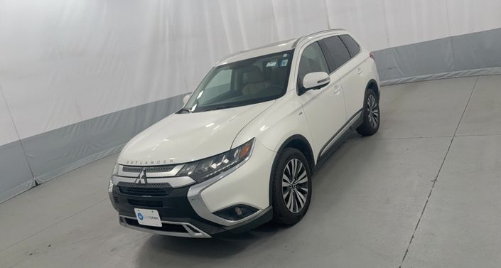 Thumbnail: 2019 Mitsubishi Outlander - 1