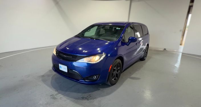 Thumbnail: 2020 Chrysler Pacifica - 1