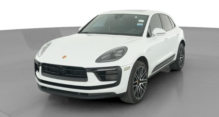 Thumbnail: 2023 Porsche Macan - 1