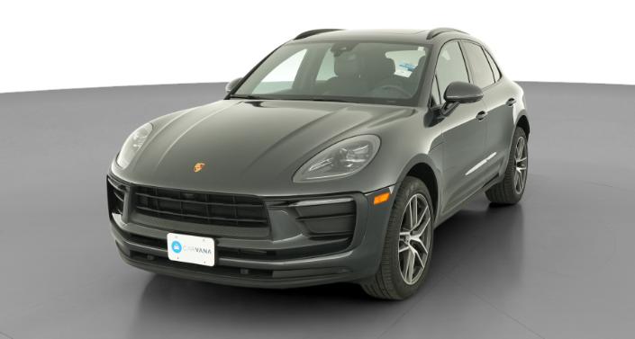 Thumbnail: 2022 Porsche Macan - 1
