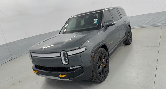 2024 Rivian R1S  -
                  Kansas City, MO
