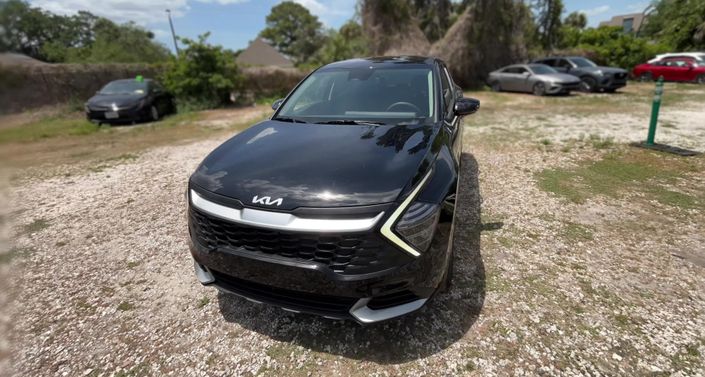 Thumbnail: 2025 Kia Sportage - 1