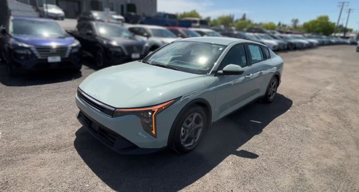 Thumbnail: 2025 Kia K4 - 1
