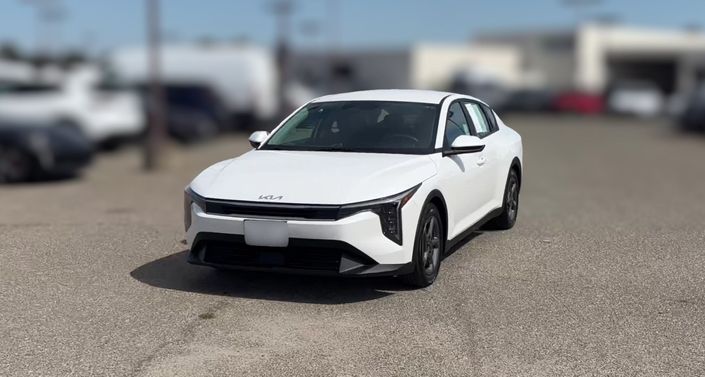 Thumbnail: 2025 Kia K4 - 1