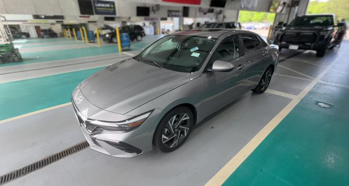 Thumbnail: 2025 Hyundai Elantra - 1
