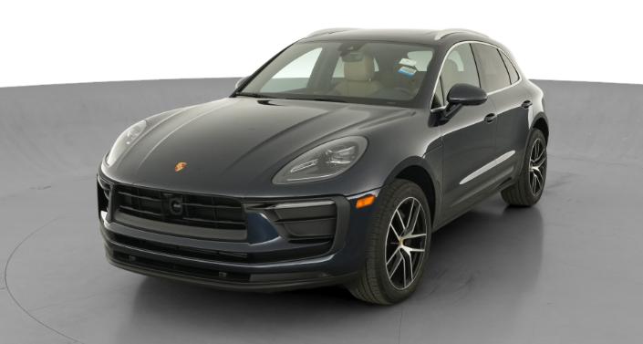 Thumbnail: 2023 Porsche Macan - 1