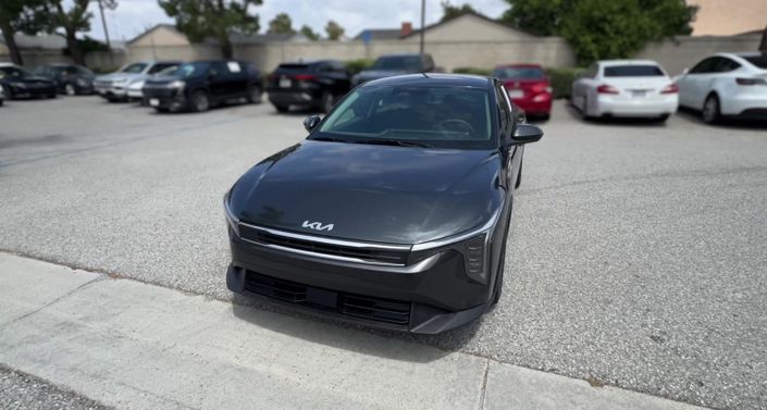 Thumbnail: 2025 Kia K4 - 1
