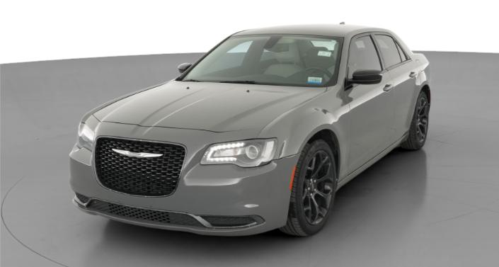 Thumbnail: 2019 Chrysler 300 - 1