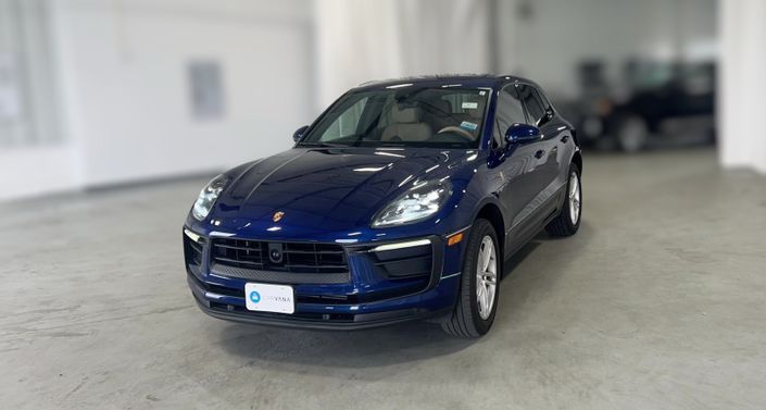 Thumbnail: 2023 Porsche Macan - 1