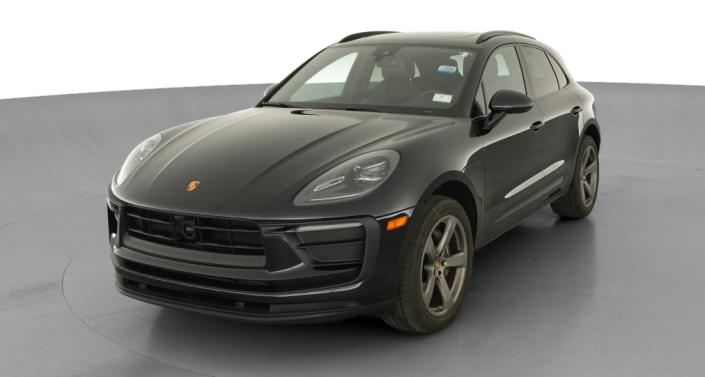 Thumbnail: 2023 Porsche Macan - 1