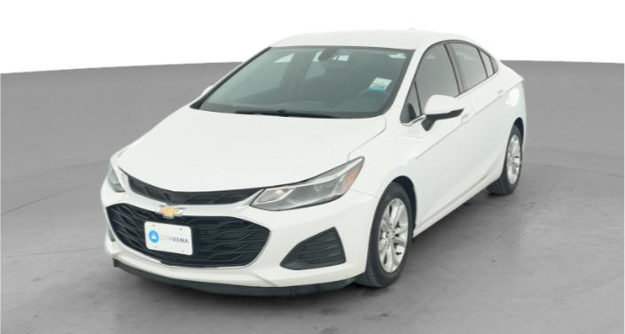 Thumbnail: 2019 Chevrolet Cruze - 1