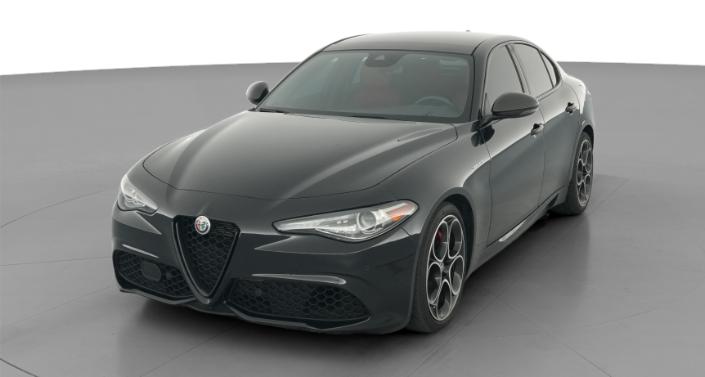Thumbnail: 2022 Alfa Romeo Giulia - 1