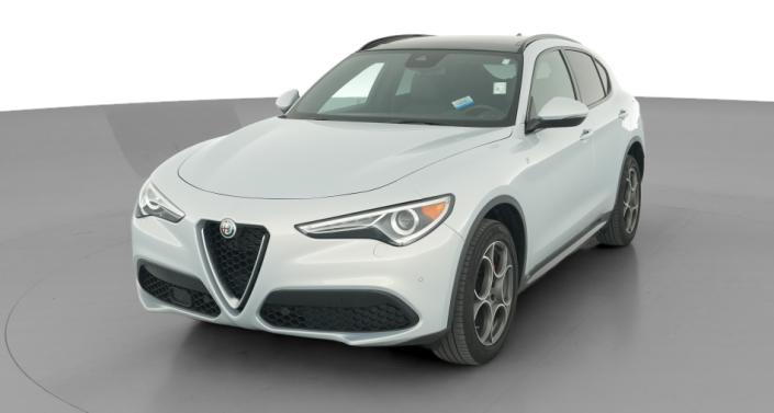 Thumbnail: 2022 Alfa Romeo Stelvio - 1
