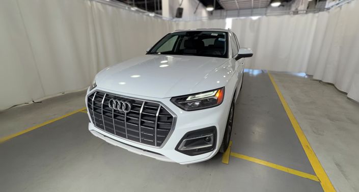 Thumbnail: 2021 Audi Q5 - 1