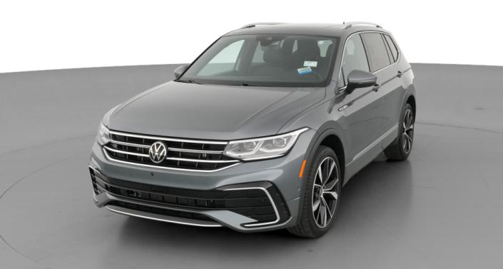 Thumbnail: 2022 Volkswagen Tiguan - 1