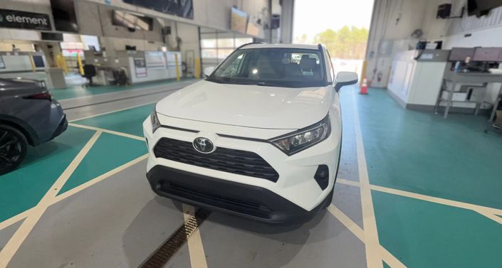 Thumbnail: 2020 Toyota RAV4 - 1