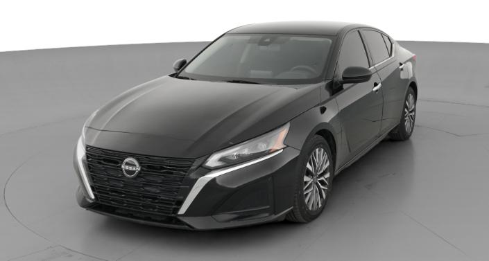 Thumbnail: 2023 Nissan Altima - 1