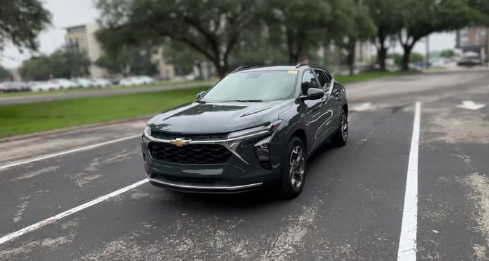 Thumbnail: 2025 Chevrolet Trax - 1